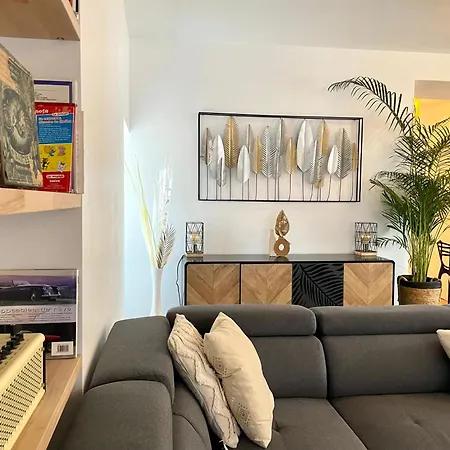 Ici A 7 Min De Graslin En Bus * Nantes