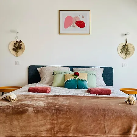 Apartament Ici A 7 Min De Graslin En Bus *