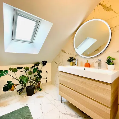 Ici A 7 Min De Graslin En Bus * Nantes