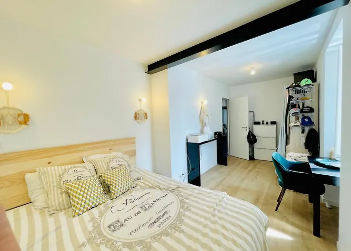 Ici A 7 Min De Graslin En Bus * Nantes